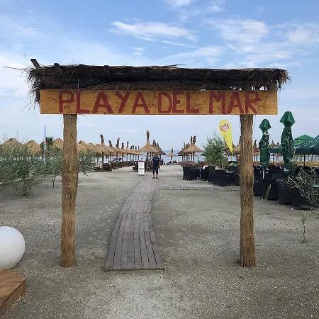 Ella C&c Appartement Năvodari