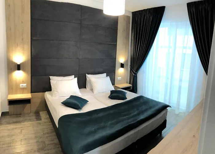 Ella C&c Нэводари