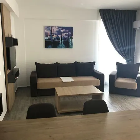 Ella C&c Apartamento Năvodari