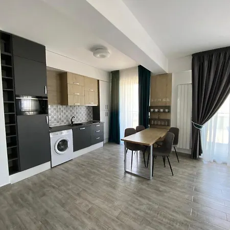 Ella C&c Apartamento Năvodari